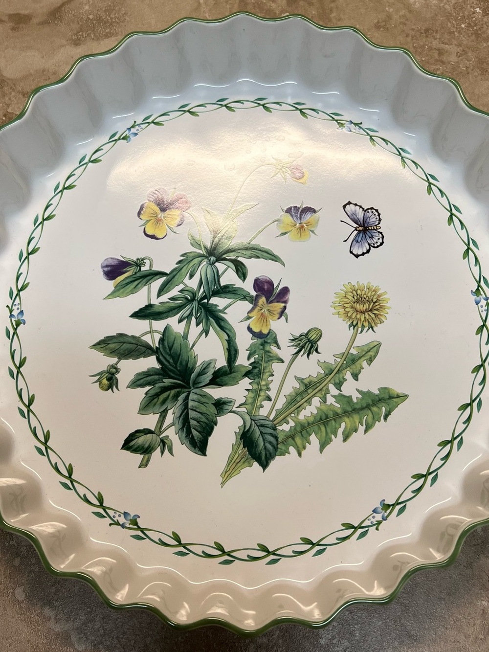 Studio Nova Quiche Dish